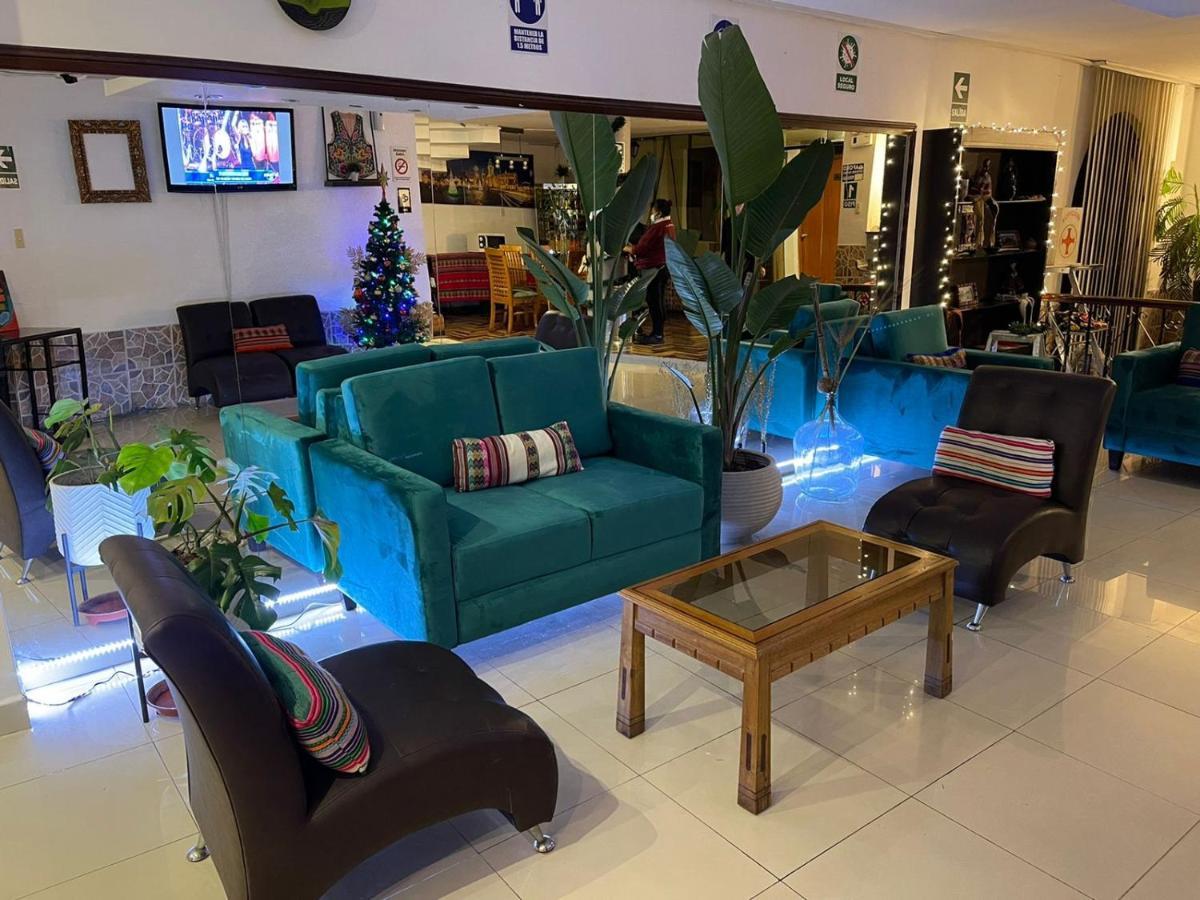 Casahotel Jockey Plaza Mall Lima Exterior photo